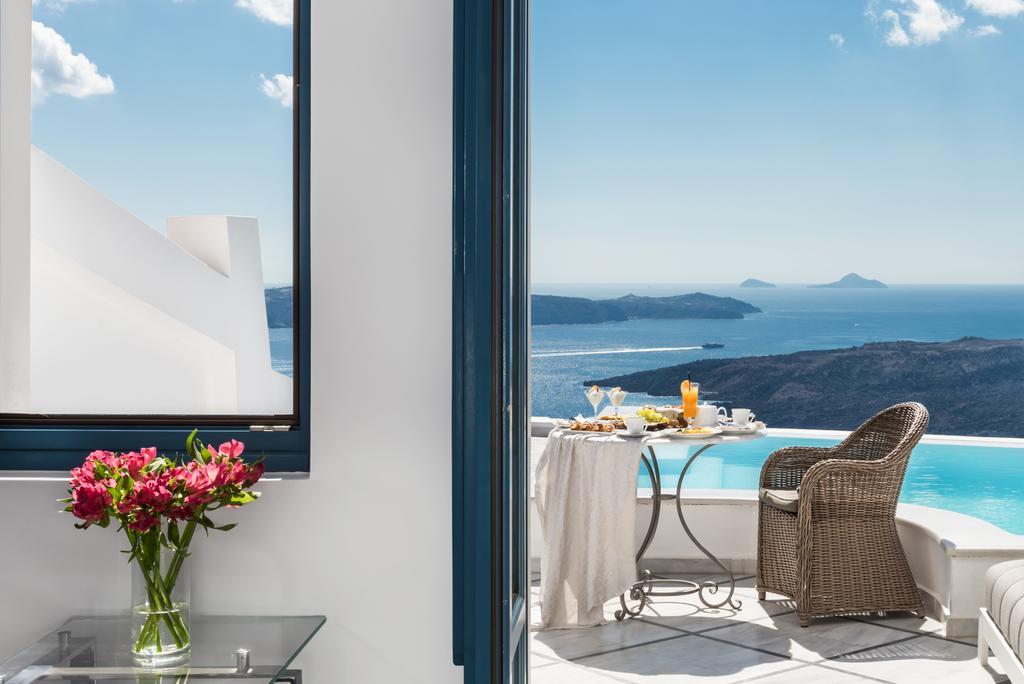 Anteliz Suites Фира Екстериор снимка